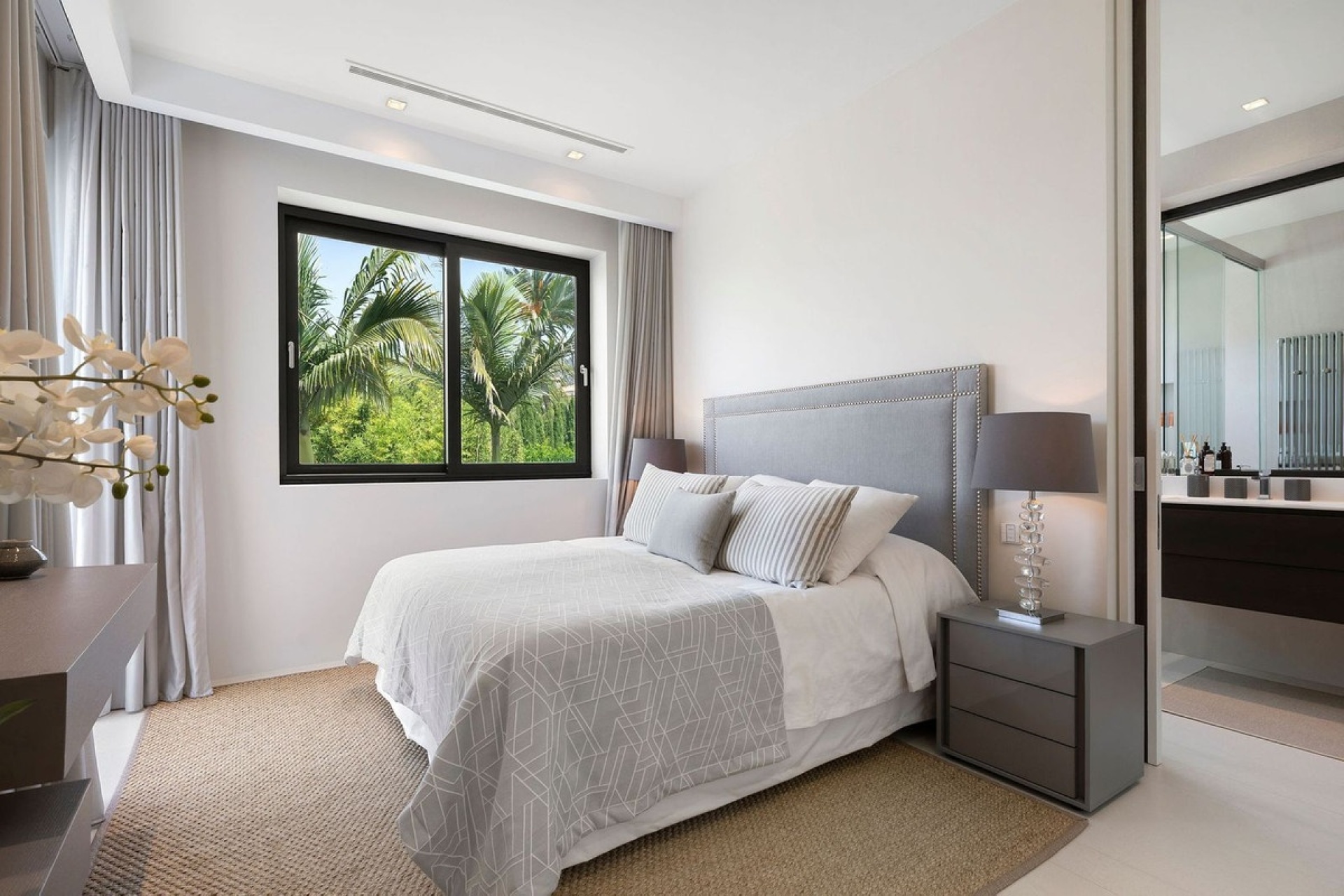 Resale - Villa - Marbella - Nagüeles