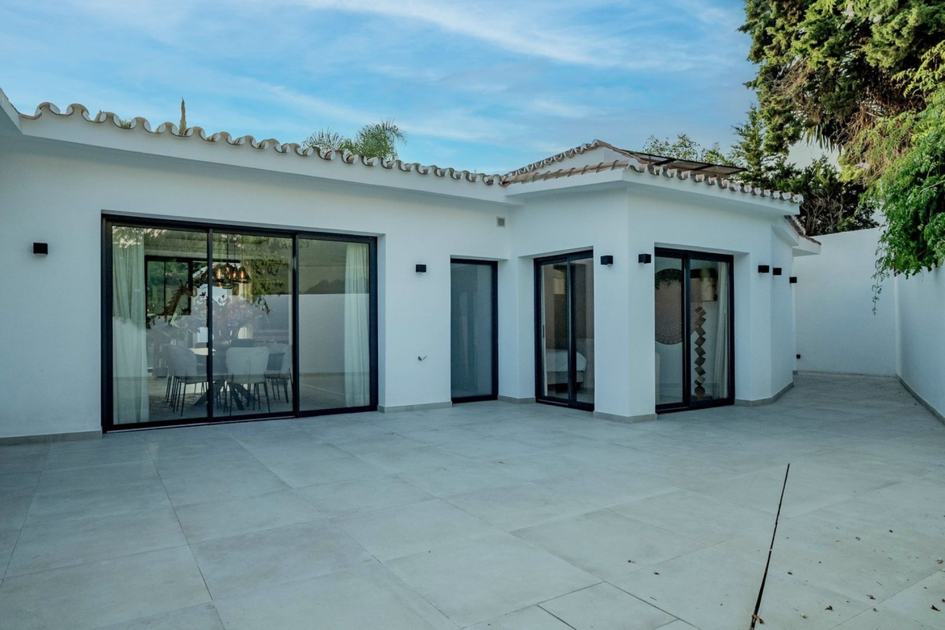 Resale - Villa - Marbella - Nagüeles