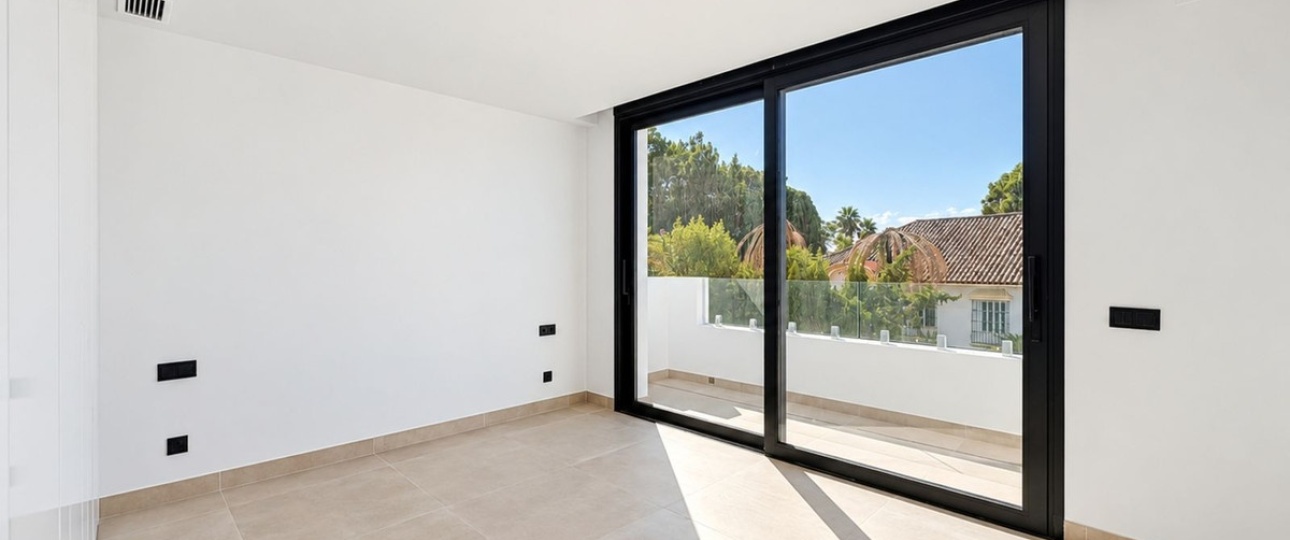 Resale - Villa - Marbella - Nagüeles
