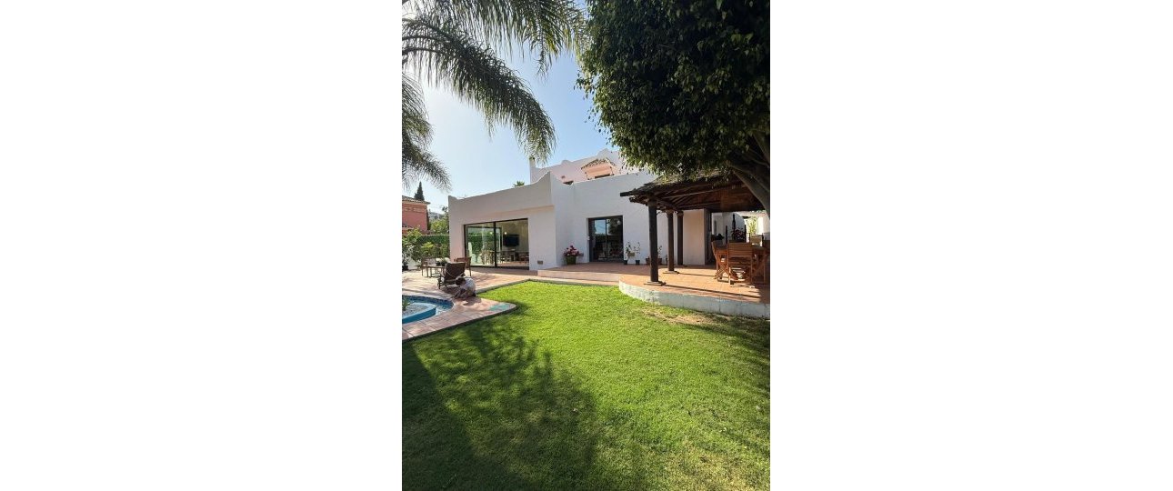 Resale - Villa - Marbella - Nagüeles