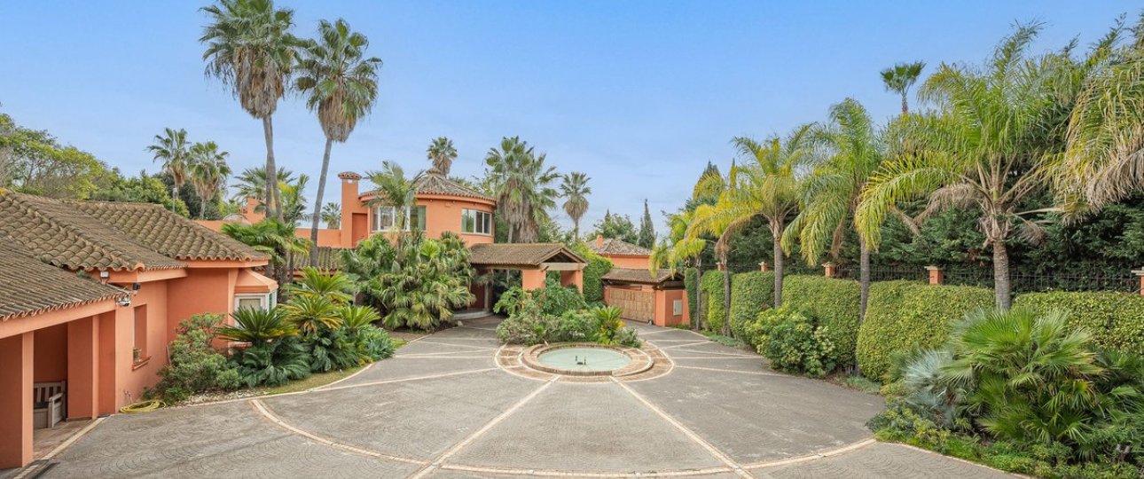 Resale - Villa - Marbella - Nagüeles