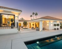 Resale - Villa - Marbella - Nueva Andalucía