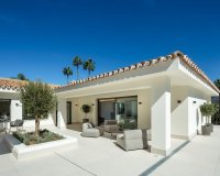 Resale - Villa - Marbella - Nueva Andalucía