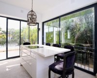 Resale - Villa - Marbella - Nueva Andalucía