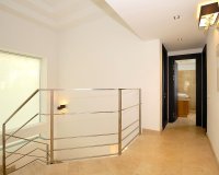 Resale - Villa - Marbella - Nueva Andalucía