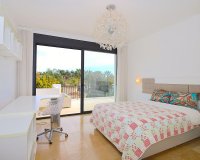 Resale - Villa - Marbella - Nueva Andalucía