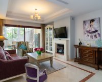 Resale - Villa - Marbella - Nueva Andalucía