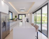 Resale - Villa - Marbella - Nueva Andalucía