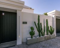 Resale - Villa - Marbella - Nueva Andalucía
