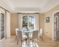 Resale - Villa - Marbella - Nueva Andalucía