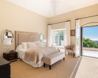 Resale - Villa - Marbella - Nueva Andalucía