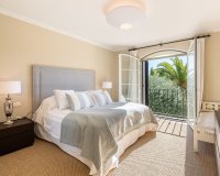 Resale - Villa - Marbella - Nueva Andalucía