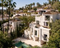 Resale - Villa - Marbella - Nueva Andalucía