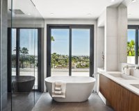 Resale - Villa - Marbella - Nueva Andalucía