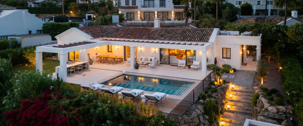 Resale - Villa - Marbella - Nueva Andalucía
