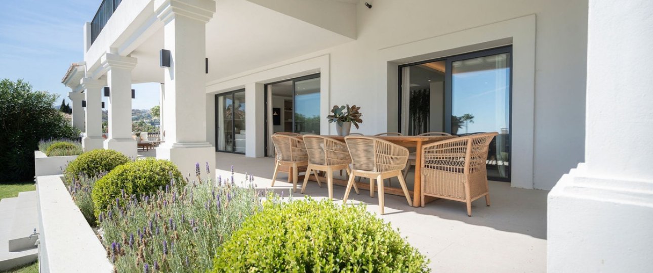 Resale - Villa - Marbella - Nueva Andalucía