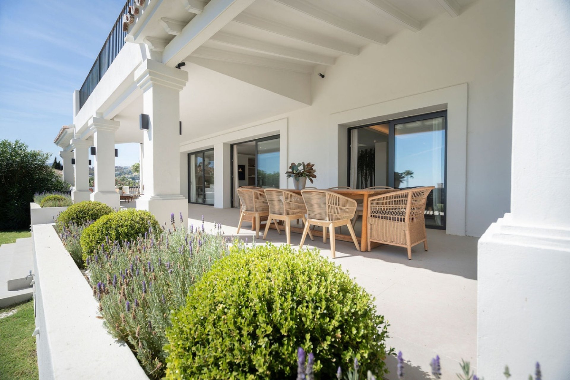 Resale - Villa - Marbella - Nueva Andalucía
