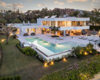 Resale - Villa - Marbella - Nueva Andalucía