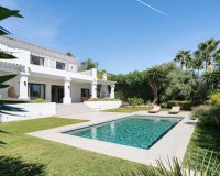 Resale - Villa - Marbella - Nueva Andalucía
