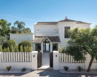 Resale - Villa - Marbella - Nueva Andalucía