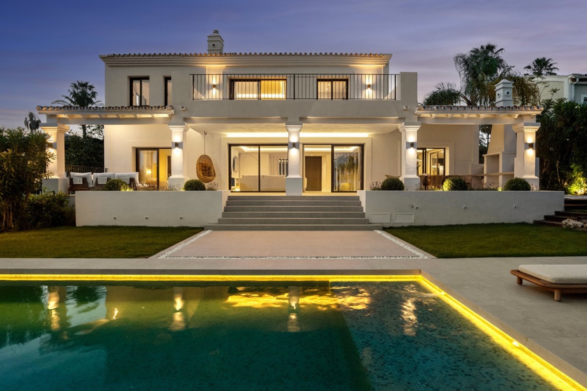 Resale - Villa - Marbella - Nueva Andalucía