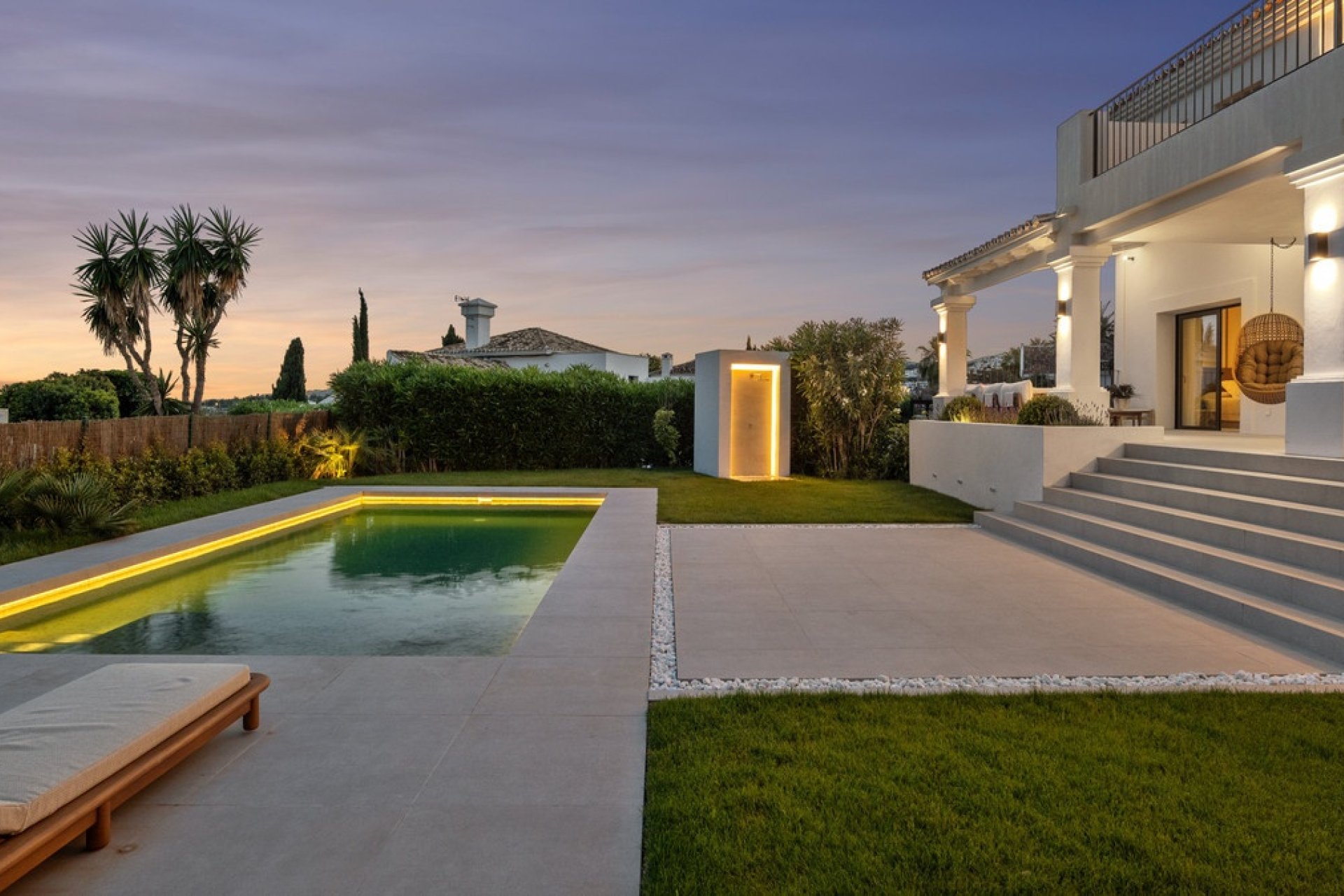 Resale - Villa - Marbella - Nueva Andalucía