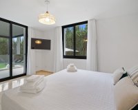 Resale - Villa - Marbella - Nueva Andalucía