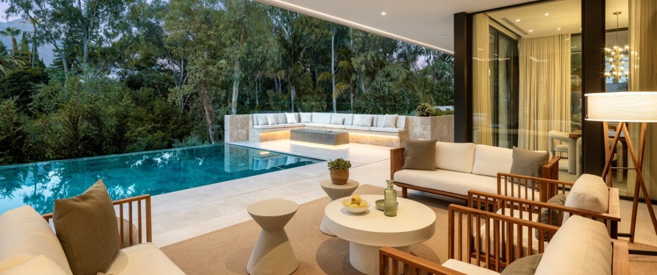 Resale - Villa - Marbella - Nueva Andalucía