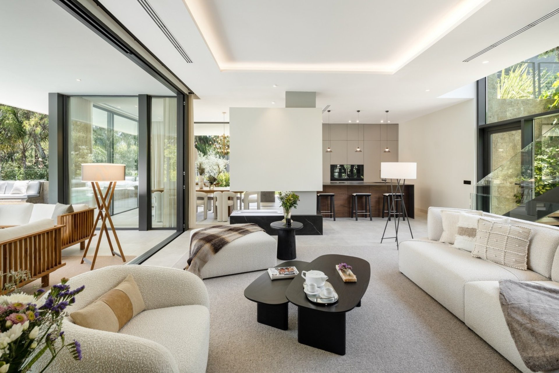 Resale - Villa - Marbella - Nueva Andalucía