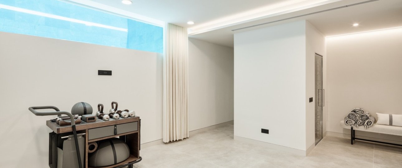 Resale - Villa - Marbella - Nueva Andalucía