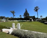 Resale - Villa - Marbella - Nueva Andalucía
