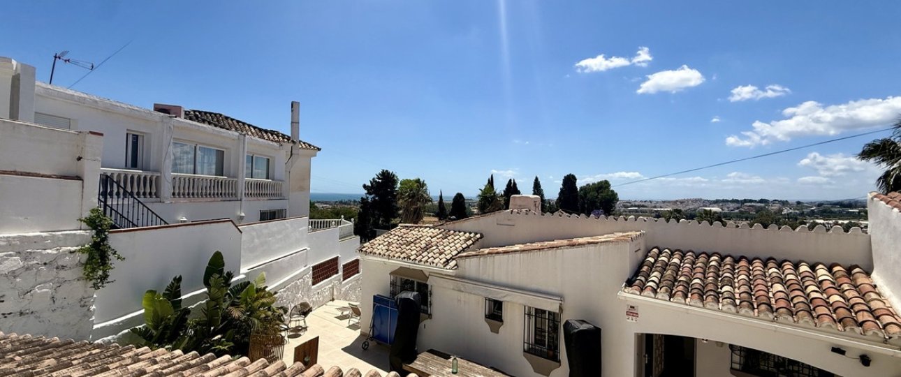 Resale - Villa - Marbella - Nueva Andalucía