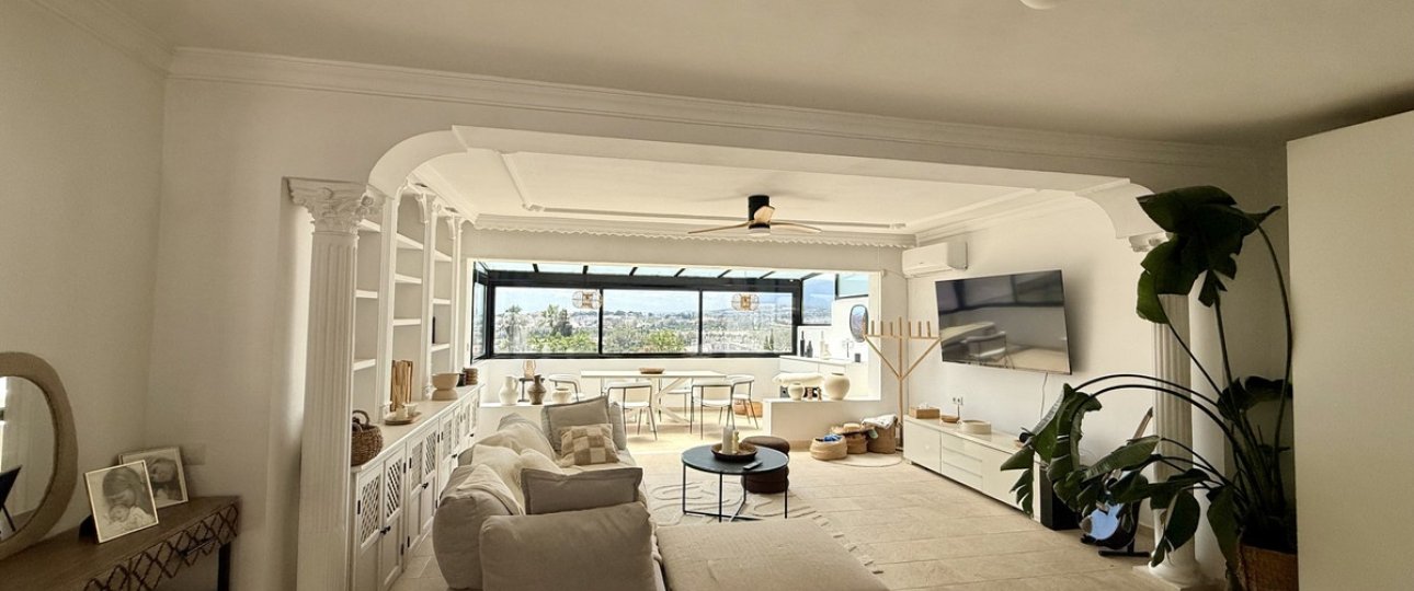 Resale - Villa - Marbella - Nueva Andalucía