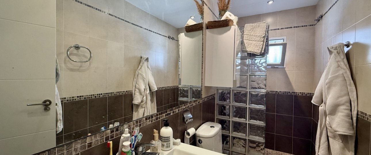 Resale - Villa - Marbella - Nueva Andalucía
