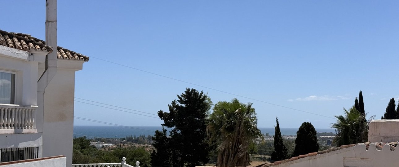 Resale - Villa - Marbella - Nueva Andalucía