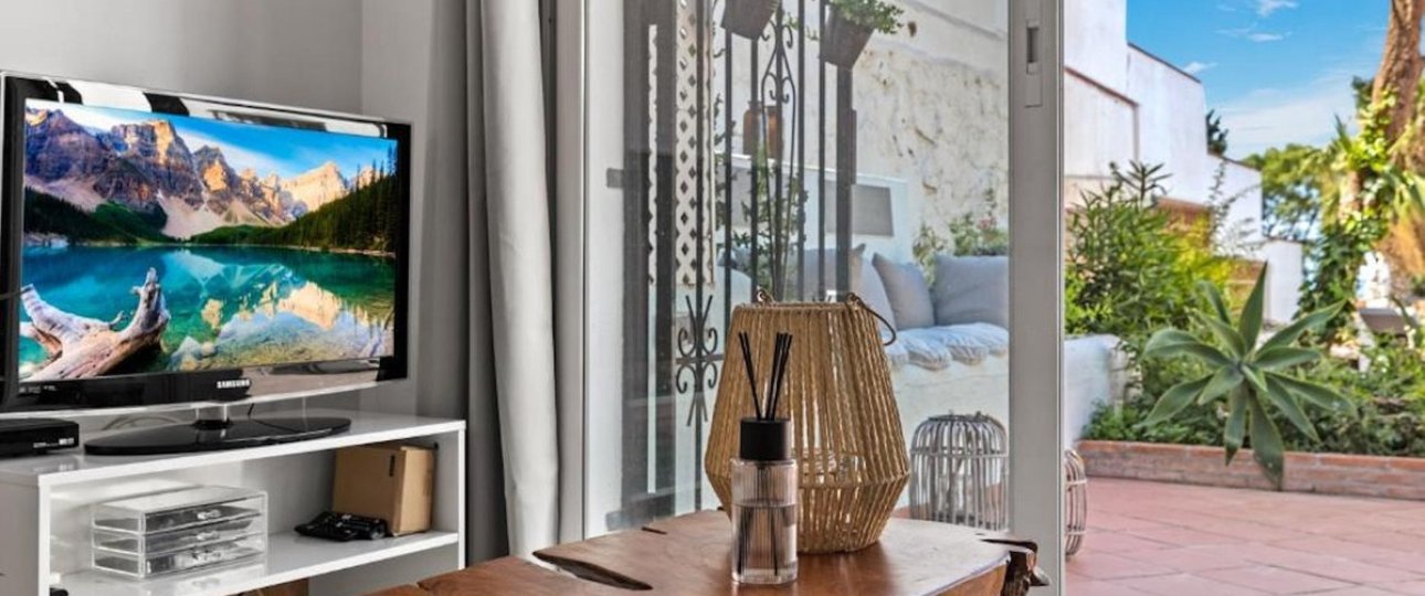 Resale - Villa - Marbella - Nueva Andalucía
