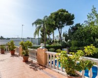 Resale - Villa - Marbella - Nueva Andalucía