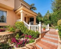 Resale - Villa - Marbella - Nueva Andalucía