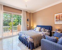 Resale - Villa - Marbella - Nueva Andalucía