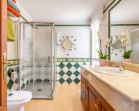 Resale - Villa - Marbella - Nueva Andalucía
