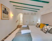 Resale - Villa - Marbella - Nueva Andalucía