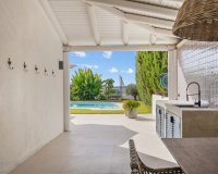 Resale - Villa - Marbella - Nueva Andalucía