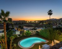 Resale - Villa - Marbella - Nueva Andalucía
