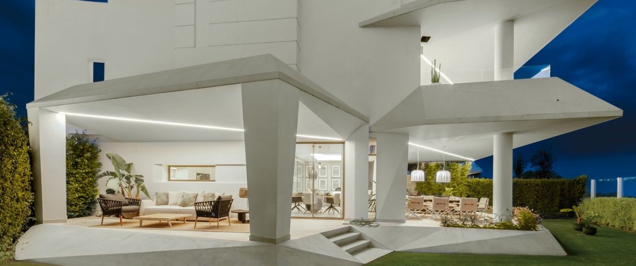 Resale - Villa - Marbella - Nueva Andalucía
