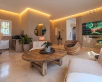 Resale - Villa - Marbella - Nueva Andalucía