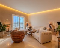 Resale - Villa - Marbella - Nueva Andalucía
