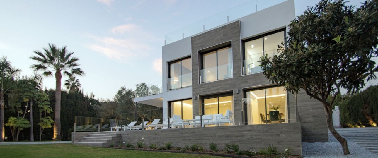 Resale - Villa - Marbella - Nueva Andalucía