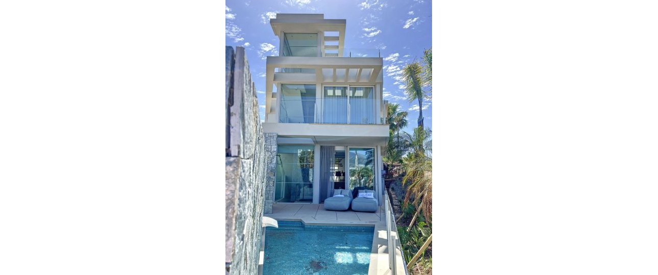 Resale - Villa - Marbella - Nueva Andalucía