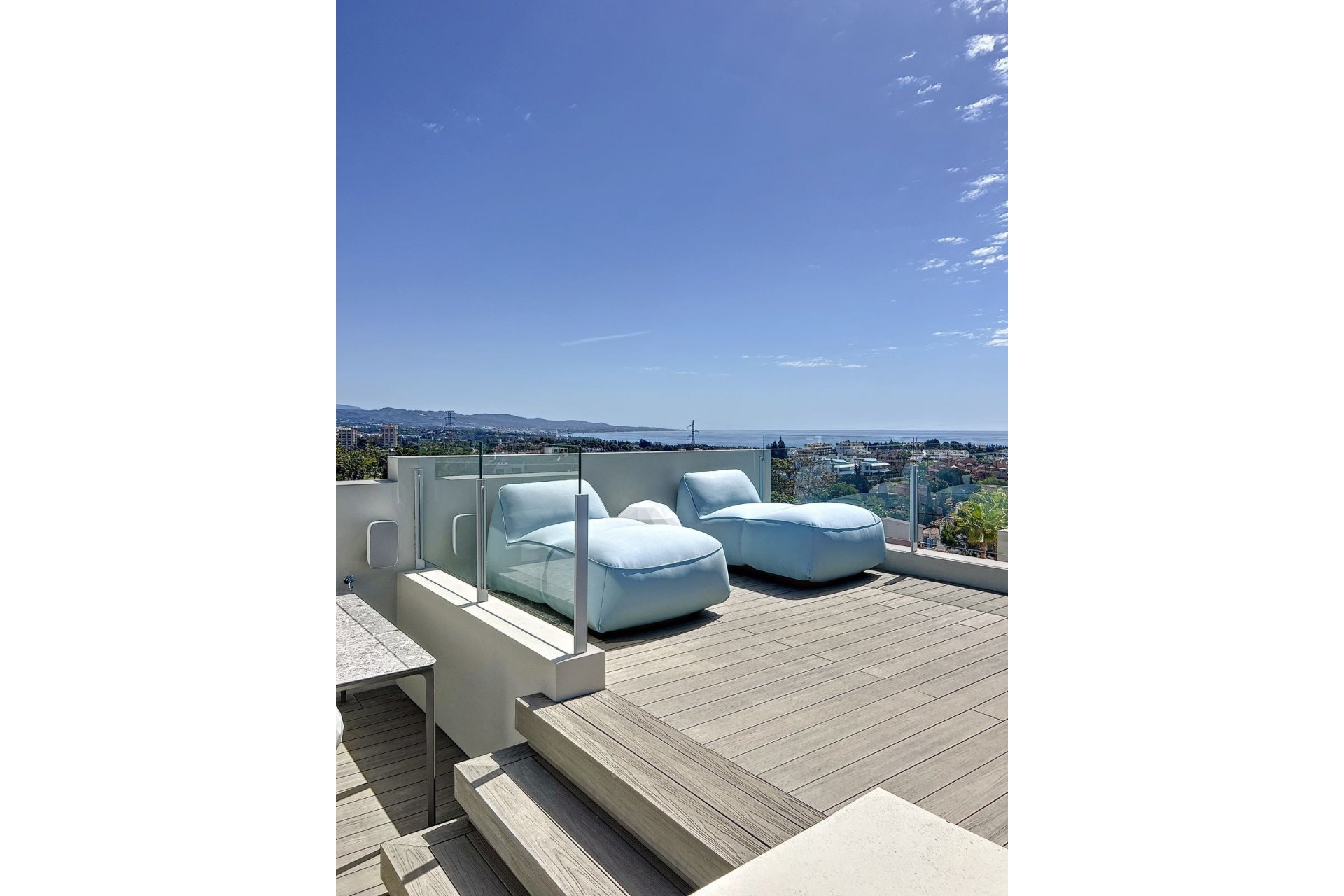 Resale - Villa - Marbella - Nueva Andalucía
