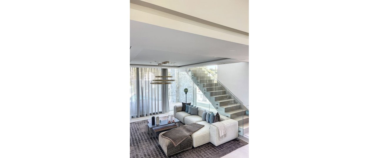 Resale - Villa - Marbella - Nueva Andalucía
